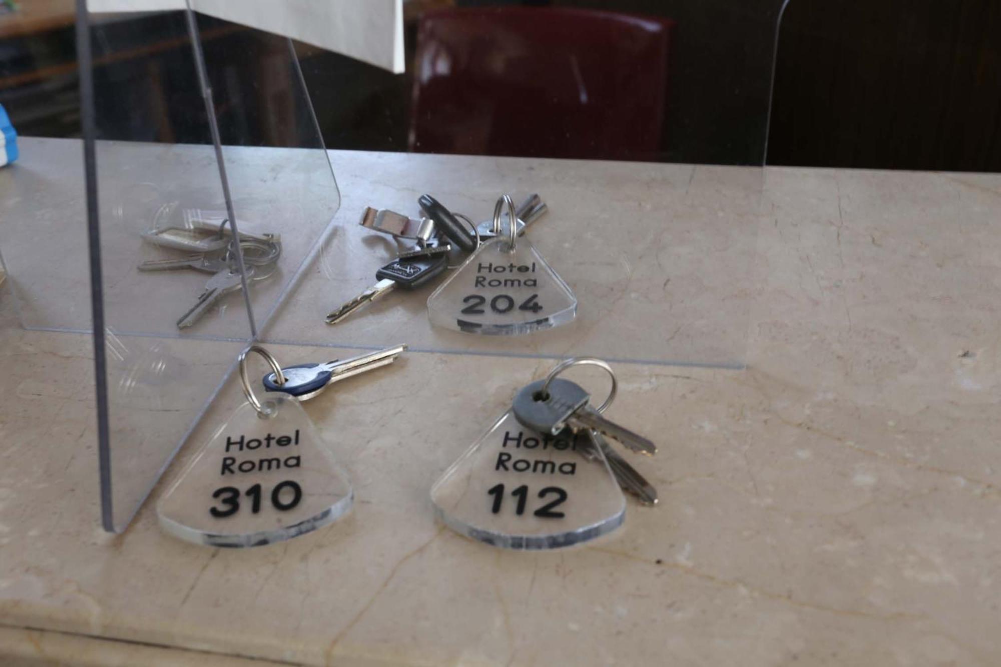 Hotel Roma Бусоленго Екстериор снимка